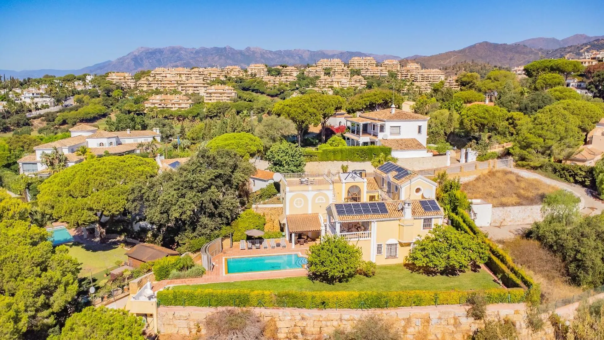 Cubo'S Casa La Paloma Villa Marbella 0*,